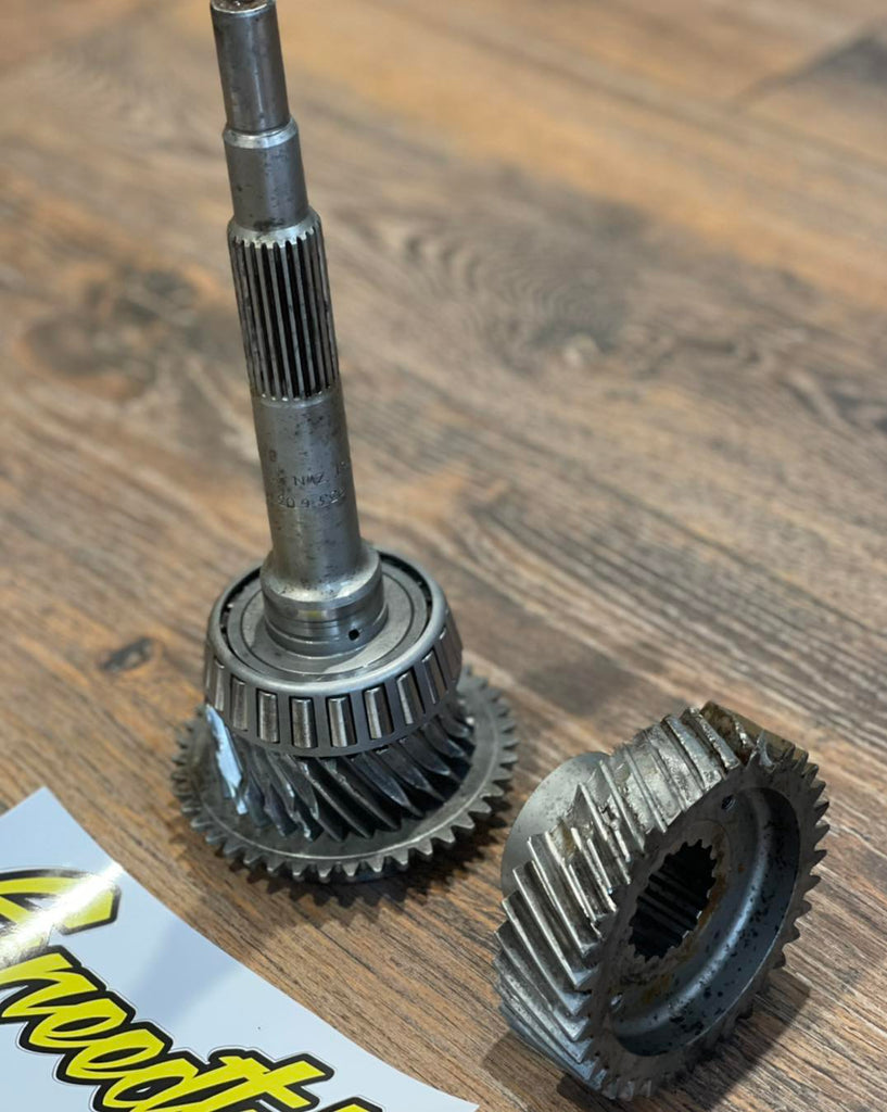 Getrag V160 V161 6 Speed Heavy 26 Spline Input Shaft & Drive Gear suit