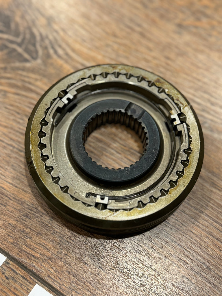 Replacement 3rd & 4th Gear Shift Sleeve Kit - 71 Series Nissan