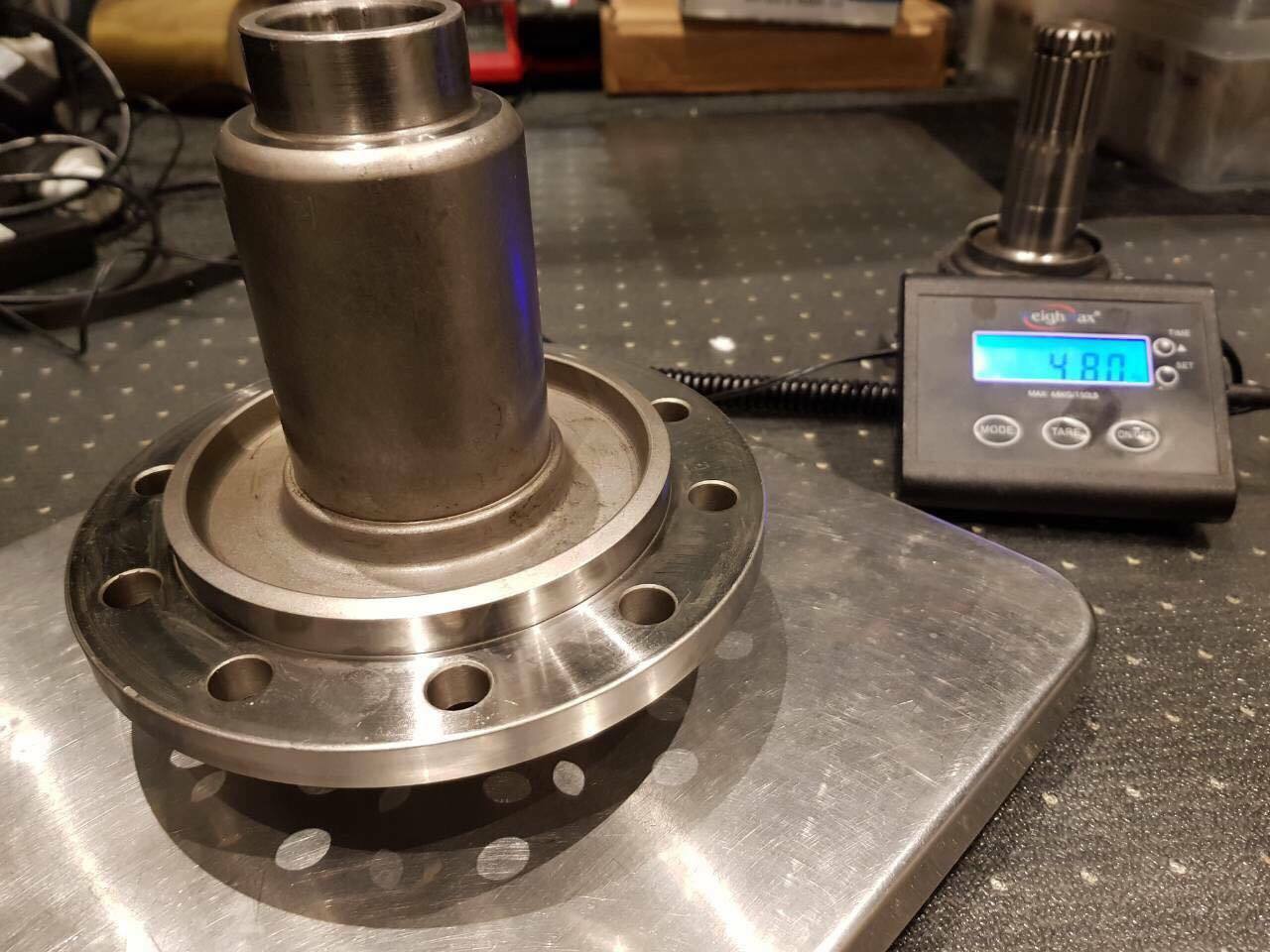 33 Spline Nissan R200 Differential Chromoly Billet Full Spool Centre K ...